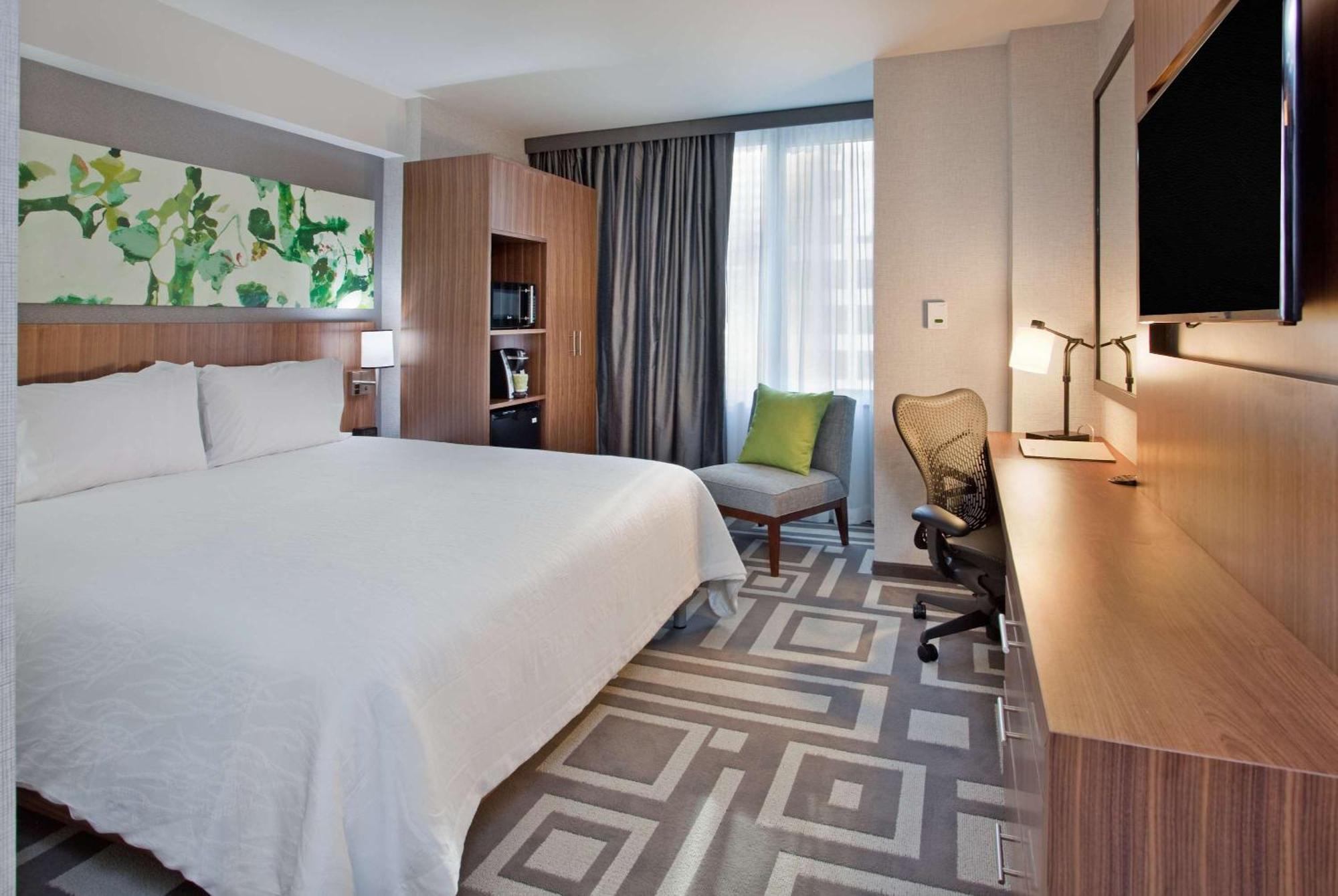 Hilton Garden Inn Central Park South New York Exterior foto